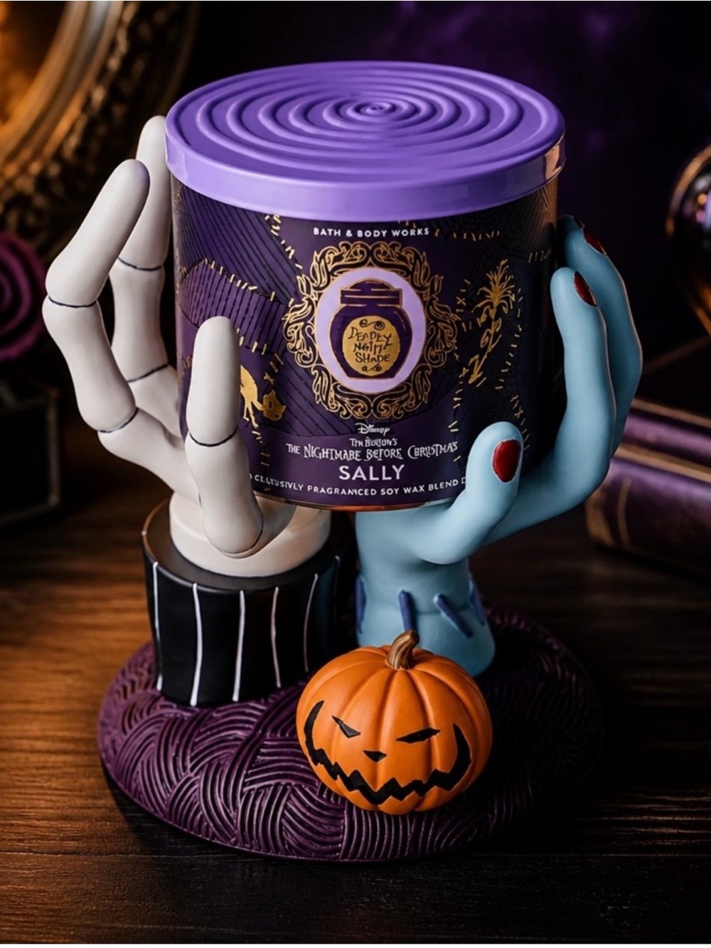 Bath and body works Nightmare Before Christmas Jack Sally Candle Pedestal